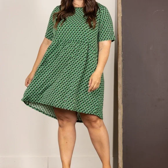 green emerald velvet dress Spruce Chevron Collared Dress L – OMNIA main image 1